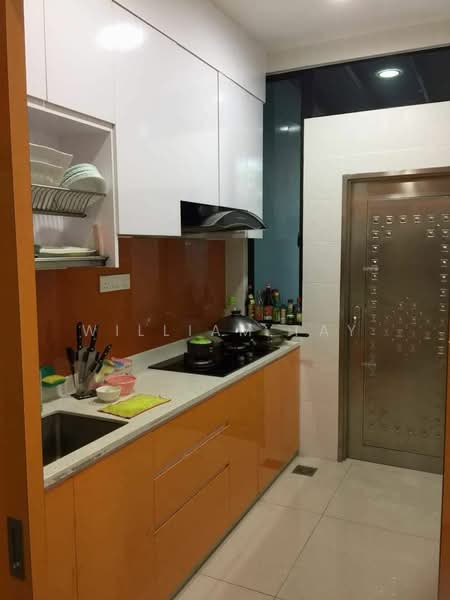 Cluster House for Sale in Taman Mount Austin (Tebrau) - William Tay - Kitchen - PropertyGuru.com.my