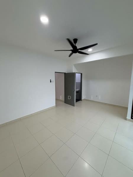 2-storey Terraced House for Sale in Taman Scientex Senai (Senai) - Alfred Pee - Interior - PropertyGuru.com.my
