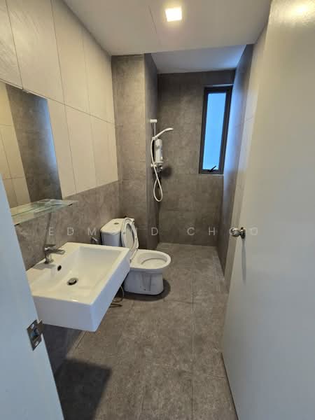 Servis Apartment untuk Dijual di Suite Enesta - Edmond Choo - Bathroom - PropertyGuru.com.my