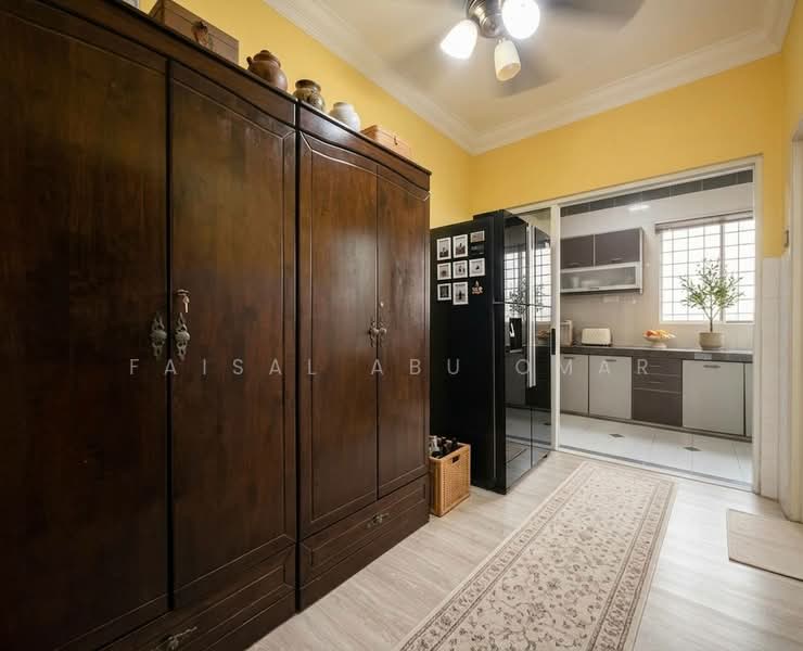 Rumah Teres 2 Tingkat untuk Dijual di Saujana Damansara (Damansara Damai) - Faisal Abu Omar - Kitchen - PropertyGuru.com.my