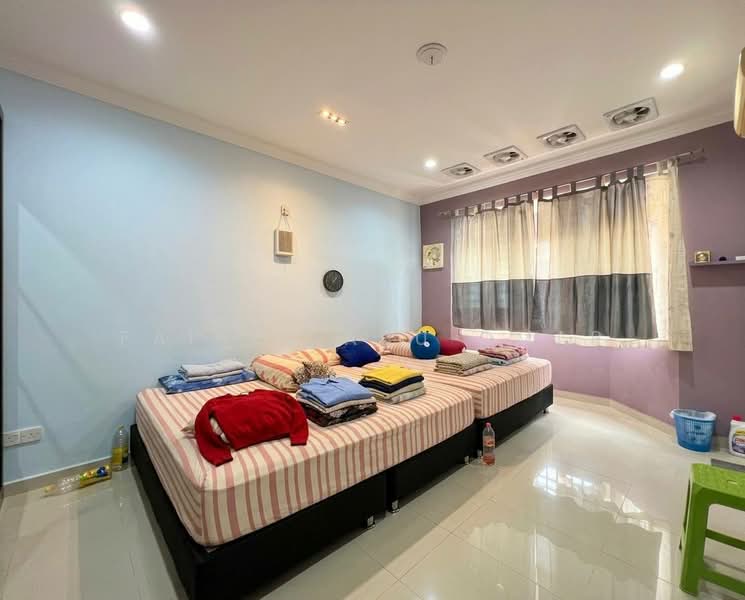 Rumah Teres 2 Tingkat untuk Dijual di Saujana Damansara (Damansara Damai) - Faisal Abu Omar - Bedroom - PropertyGuru.com.my