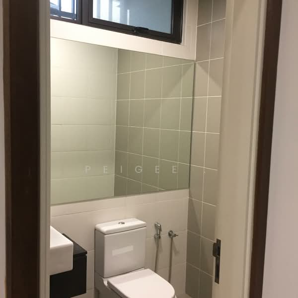 3-storey Terraced House for Rent in Taman Melawati (Ulu Kelang) - PeiGee . - Bathroom - PropertyGuru.com.my