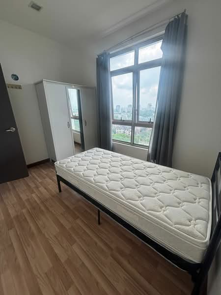 Kondominium untuk Disewa di Shaftsbury Residence - June Tan - Bedroom - PropertyGuru.com.my