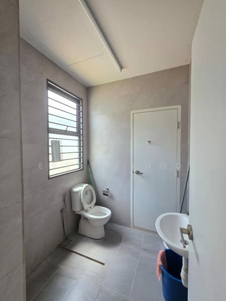 2-storey Terraced House for Rent in Taman Desa Country Homes (Rawang) - Evelyn Khoo - Bathroom - PropertyGuru.com.my