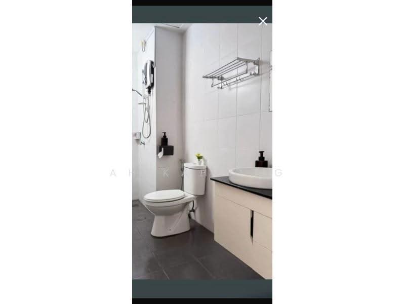 Condominium for Sale at Crystal Creek Resort - Ah Kah Ong - Bathroom - PropertyGuru.com.my