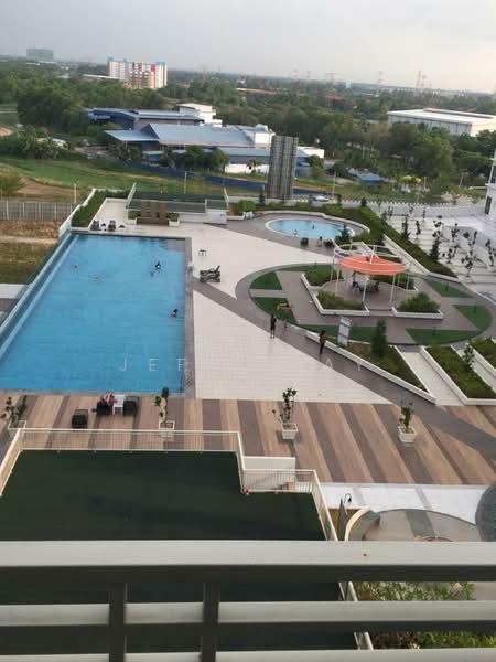 Condominium for Rent at Royale Infinity - Jeff Koay - Pool - PropertyGuru.com.my
