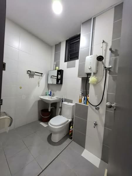 2-storey Terraced House for Sale in Taman Nusa Idaman (Iskandar Puteri (Nusajaya)) - Darren Chen - Bathroom - PropertyGuru.com.my