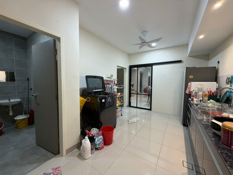 2-storey Terraced House for Sale in Johor Bahru (Johor) - Yoland . - Kitchen - PropertyGuru.com.my