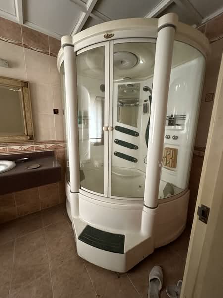 Rumah Berkembar untuk Dijual di Taman Puncak Perdana (Cheras) - Henry Lew - Bathroom - PropertyGuru.com.my