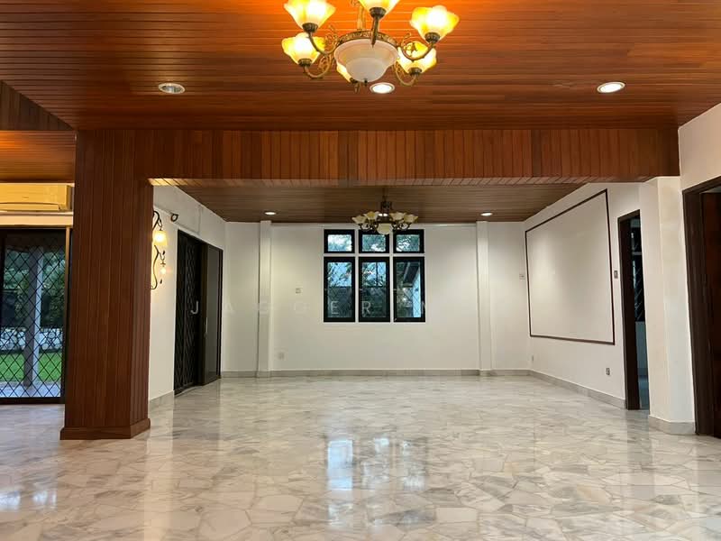 Rumah Banglo untuk Dijual di Taman Hillview (Ulu Kelang) - Jagger Moo - Living Room - PropertyGuru.com.my