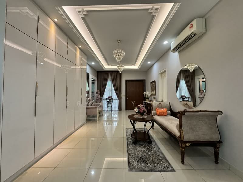 Rumah Banglo untuk Dijual di Taman Puncak Perdana (Shah Alam) - Bryan Yeoh - Living Room - PropertyGuru.com.my