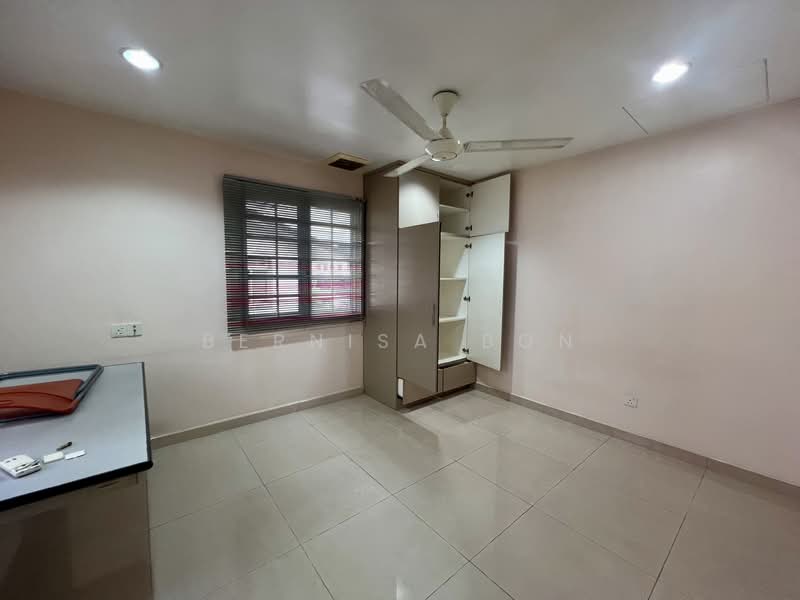 Semi-Detached House for Sale in Seksyen 22 (Petaling Jaya) - Bernisa Bon - Bedroom - PropertyGuru.com.my