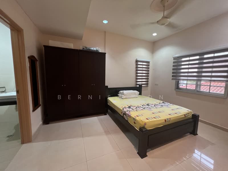 Semi-Detached House for Sale in Seksyen 22 (Petaling Jaya) - Bernisa Bon - Bedroom - PropertyGuru.com.my
