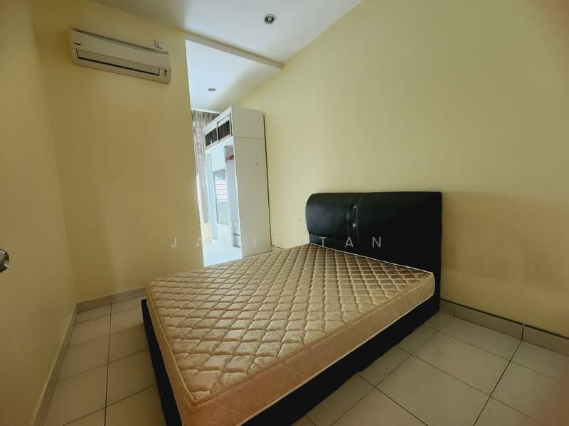 2-storey Terraced House for Rent in Taman JP Perdana (Johor Bahru) - Jamie Tan - Bedroom - PropertyGuru.com.my