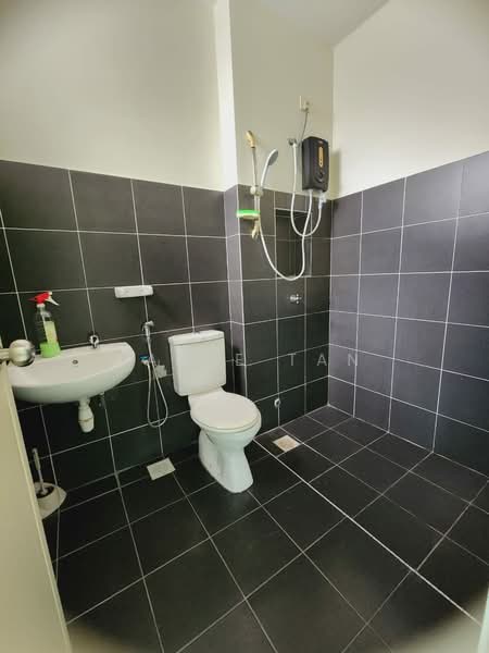 2-storey Terraced House for Rent in Taman JP Perdana (Johor Bahru) - Jamie Tan - Bathroom - PropertyGuru.com.my