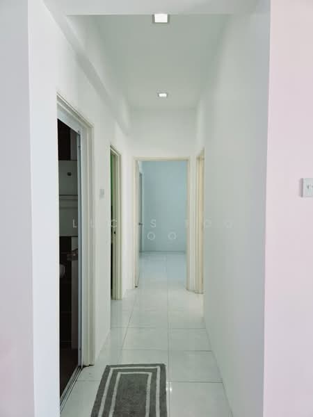 Condominium for Rent at Summer Place - Lucas Foo - Corridor - PropertyGuru.com.my