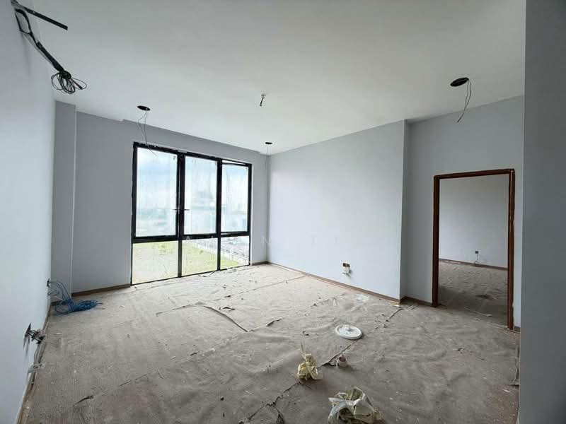 Semi-Detached House for Sale in Taman Mount Austin (Tebrau) - Alan Tia - Interior - PropertyGuru.com.my