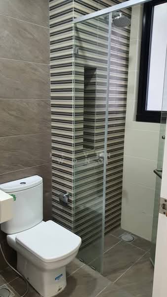 Condominium for Rent at Sky Condominium (Skyz Residence) - Kelvin Wong - Bathroom - PropertyGuru.com.my