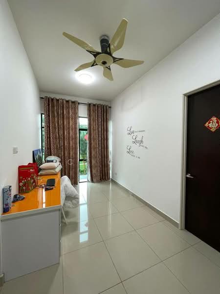Cluster House for Sale in Taman Mount Austin (Tebrau) - Nico Chong - Study - PropertyGuru.com.my
