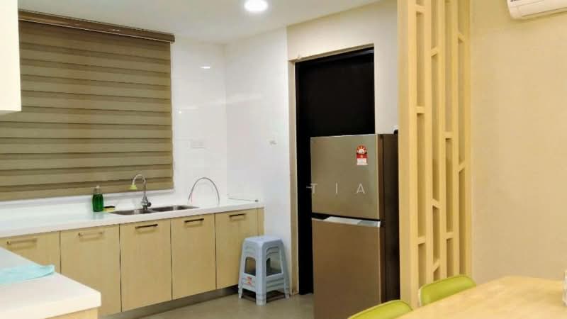 Apartment for Rent at Molek Pine 4 - Alan Tia - PropertyGuru.com.my