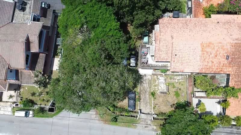 Rumah Berkembar untuk Dijual di Seksyen 17 (Petaling Jaya) - Akramin Firdaus Bin Mokhtar - Exterior - PropertyGuru.com.my