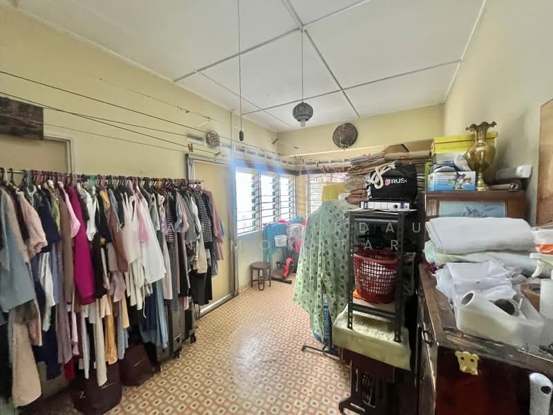 Rumah Berkembar untuk Dijual di Seksyen 17 (Petaling Jaya) - Akramin Firdaus Bin Mokhtar - Interior - PropertyGuru.com.my