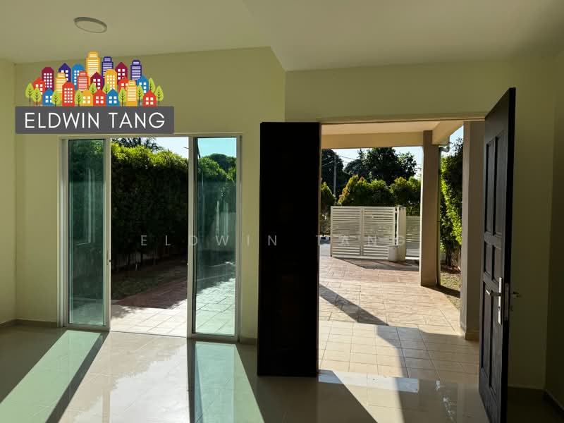Bungalow for Rent in Balik Pulau (Penang) - Eldwin Tang - Entrance - PropertyGuru.com.my