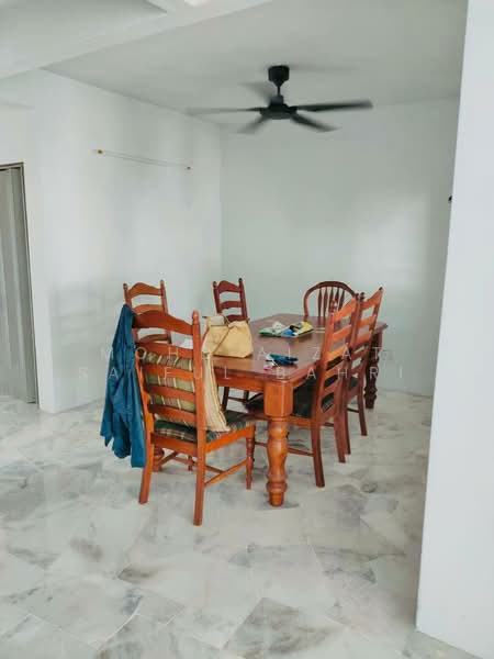 2-storey Terraced House for Sale in Taman Minang (Cheras) - Mohd Aizat Saiful Bahri - Dining Room - PropertyGuru.com.my