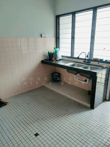 2-storey Terraced House for Sale in Taman Minang (Cheras) - Mohd Aizat Saiful Bahri - Kitchen - PropertyGuru.com.my