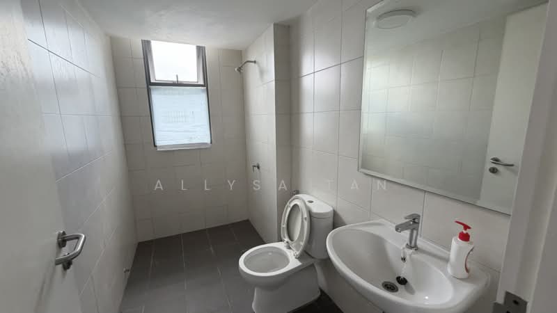 Office for Sale in Puteri Harbour (Iskandar Puteri (Nusajaya)) - Allysa Tan - Bathroom - PropertyGuru.com.my