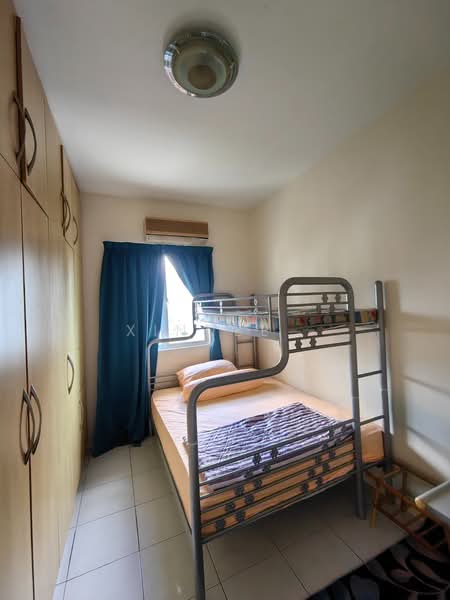 Condominium for Rent at Gold Coast Resort Condominium - Xinnee . - Bedroom - PropertyGuru.com.my