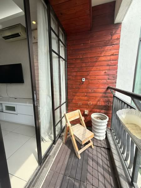 Kondominium untuk Dijual di One Damansara - Edwin Wong - Balcony - PropertyGuru.com.my