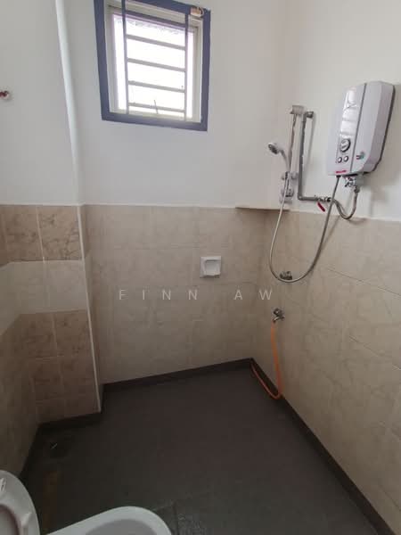 2-storey Terraced House for Rent in Bukit Indah (Iskandar Puteri (Nusajaya)) - Finn Aw - Bathroom - PropertyGuru.com.my