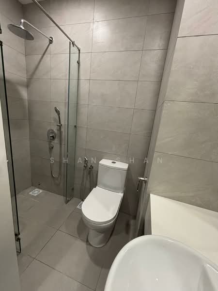 Service Residence for Rent at Dorsett Waterfront Subang - Shan Shan - Bathroom - PropertyGuru.com.my