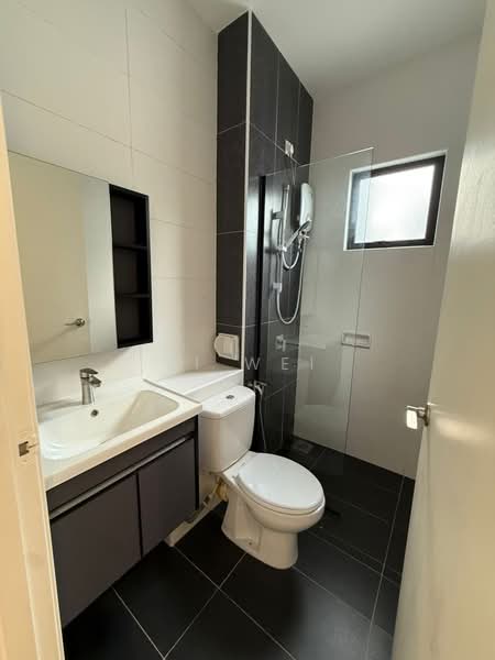 Cluster House for Rent in Bukit Indah (Iskandar Puteri (Nusajaya)) - Li Wei - Bathroom - PropertyGuru.com.my