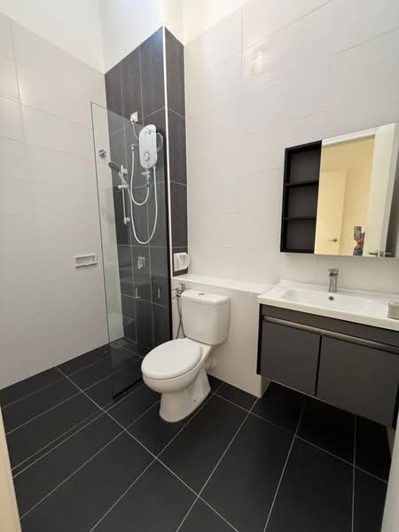 Cluster House for Rent in Bukit Indah (Iskandar Puteri (Nusajaya)) - Li Wei - Bathroom - PropertyGuru.com.my