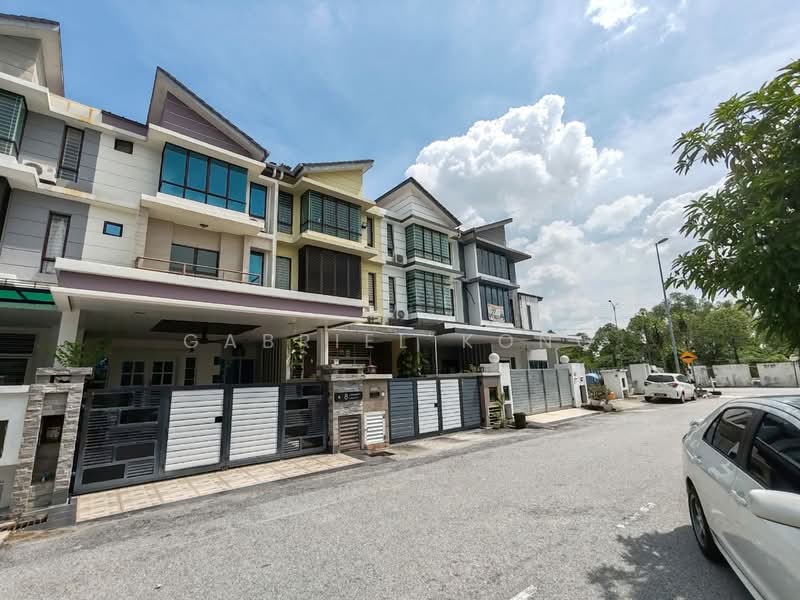 3-storey Terraced House for Sale in Taman Putra Impiana (Puchong) - Gabriel Kong - Exterior - PropertyGuru.com.my
