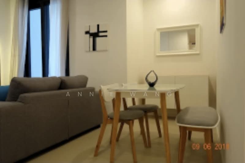 Servis Apartment untuk Disewa di Arcoris SOHO - Annie Wang - Living Room - PropertyGuru.com.my