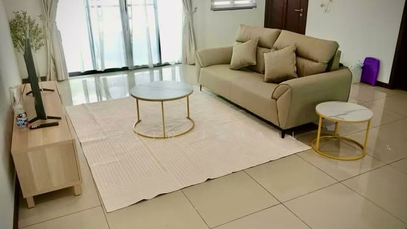 Rumah Teres 2 Tingkat untuk Disewa di Setia Eco Glades (Cyberjaya) - Azlin Ismail - Living Room - PropertyGuru.com.my