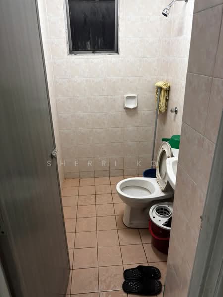 Condominium for Sale at D'aman Crimson - Sherri Koh - Bathroom - PropertyGuru.com.my