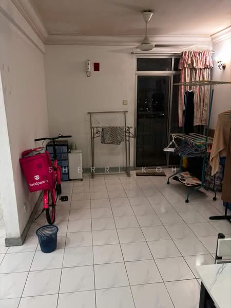 Condominium for Sale at D'aman Crimson - Sherri Koh - Living Room - PropertyGuru.com.my