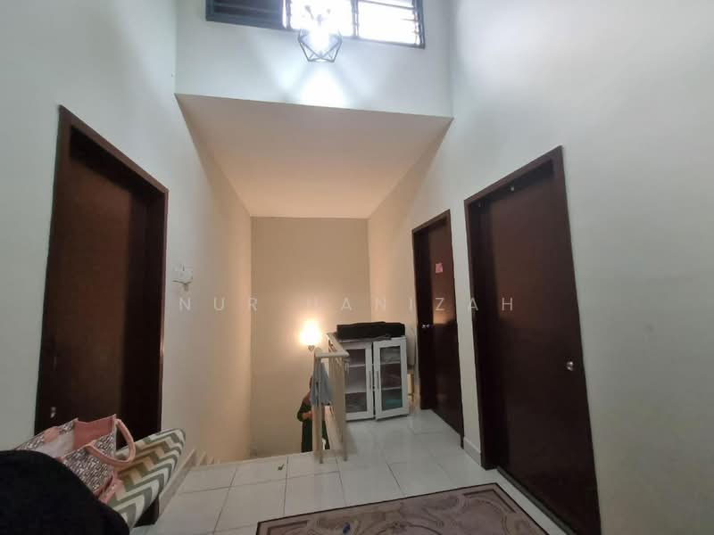 Rumah Teres 2 Tingkat untuk Dijual di Saujana Utama (Puncak Alam) - Nur Hanizah - PropertyGuru.com.my