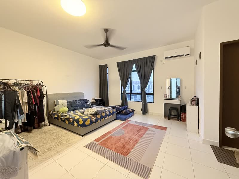 Rumah Teres 2 Tingkat untuk Dijual di Johor Bahru (Johor) - Seri Wangi - Bedroom - PropertyGuru.com.my