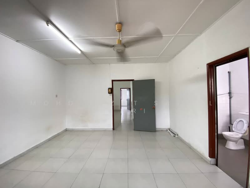 2-storey Terraced House for Sale in Taman Sungai Mas (Kajang) - Mohd Aizat Saiful Bahri - Interior - PropertyGuru.com.my