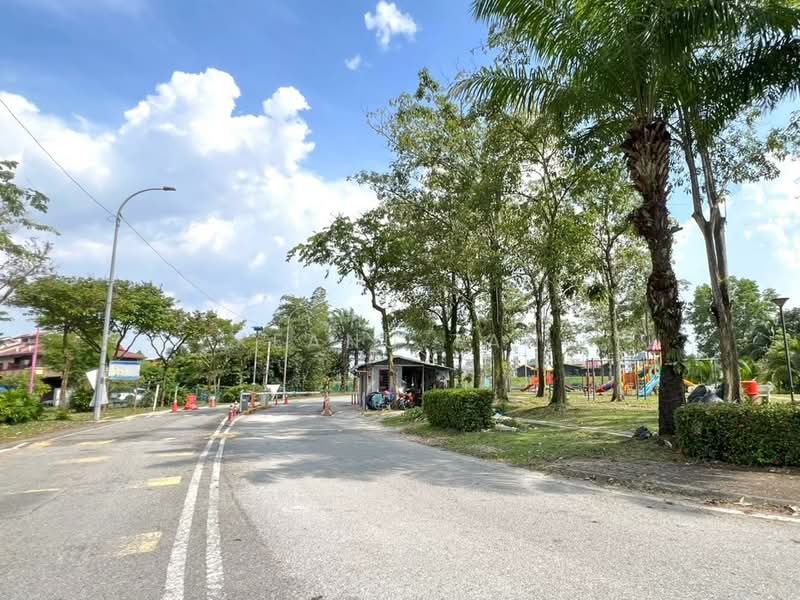 Rumah Teres 2 Tingkat untuk Dijual di Subang Bestari (Shah Alam) - Keanu Tan - Exterior - PropertyGuru.com.my