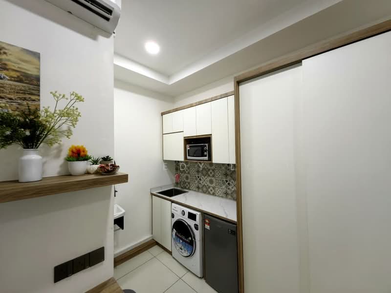 Condominium for Rent at Residensi Ledang - Kennedy Looi - Kitchen - PropertyGuru.com.my