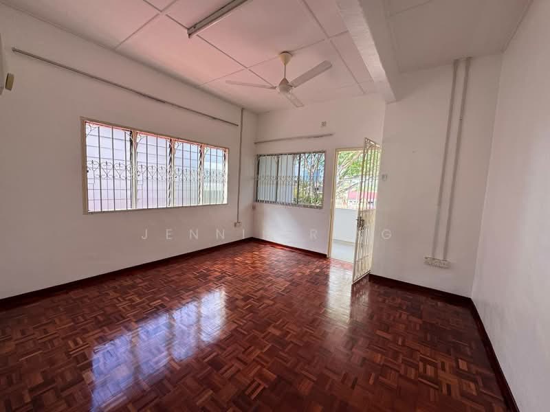 Semi-Detached House for Sale in Taman Nong Chik (Johor Bahru) - Jennifer Ng - Living Room - PropertyGuru.com.my