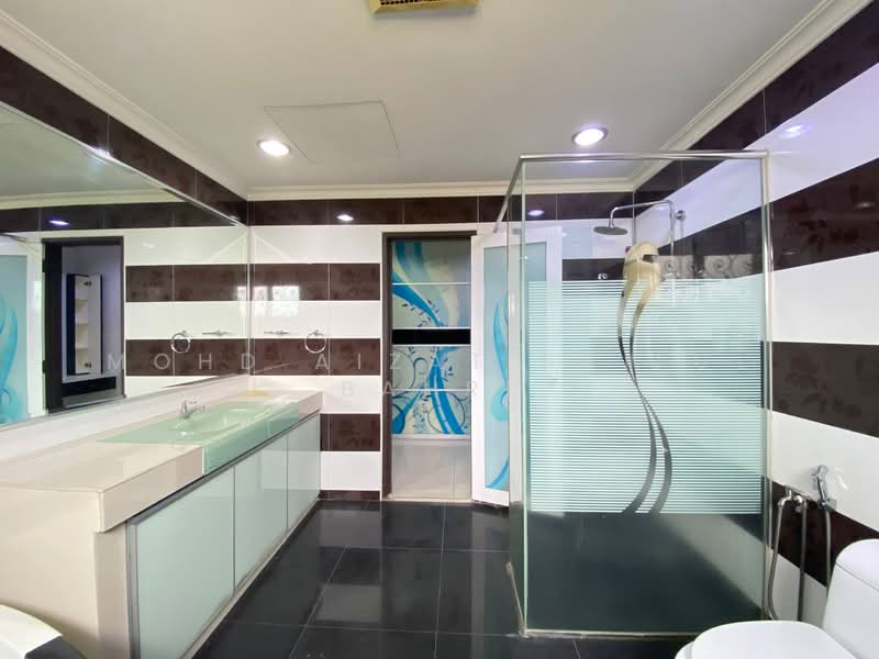 Semi-Detached House for Sale in Bandar Baru Bangi (Selangor) - Mohd Aizat Saiful Bahri - PropertyGuru.com.my
