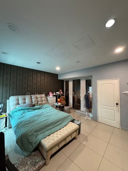 2-storey Terraced House for Sale in Kulai (Johor) - Queenie Ng - Master Bedroom - PropertyGuru.com.my