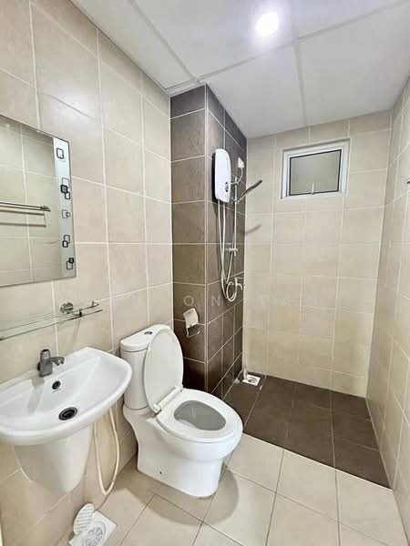 Pangsapuri untuk Dijual di Sri Samudera Apartment (Seaview Residence Suites) - Winson Tan - PropertyGuru.com.my